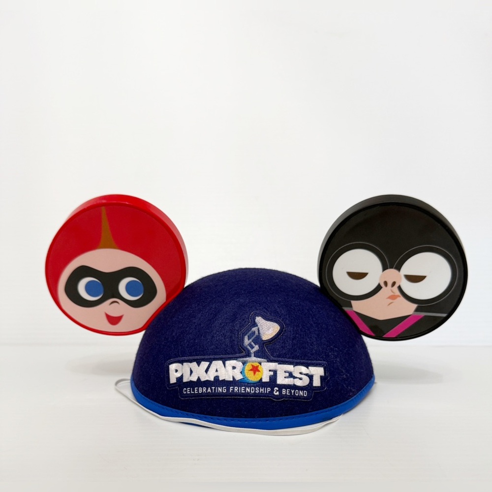 Disney Pixarfest The Incredibles 2 Mickey Ears Black and Blue Cap Hat
